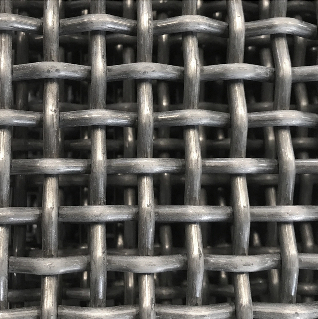 Square weave screen